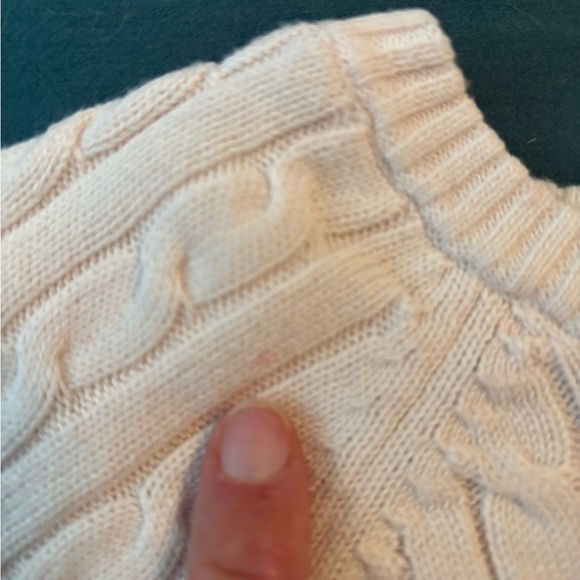 Women's Cream Cable Knit Sweater - Picture 3 of 5
